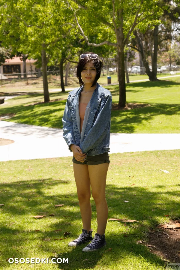 Camila Gomez Likes Pooh - Photo 6