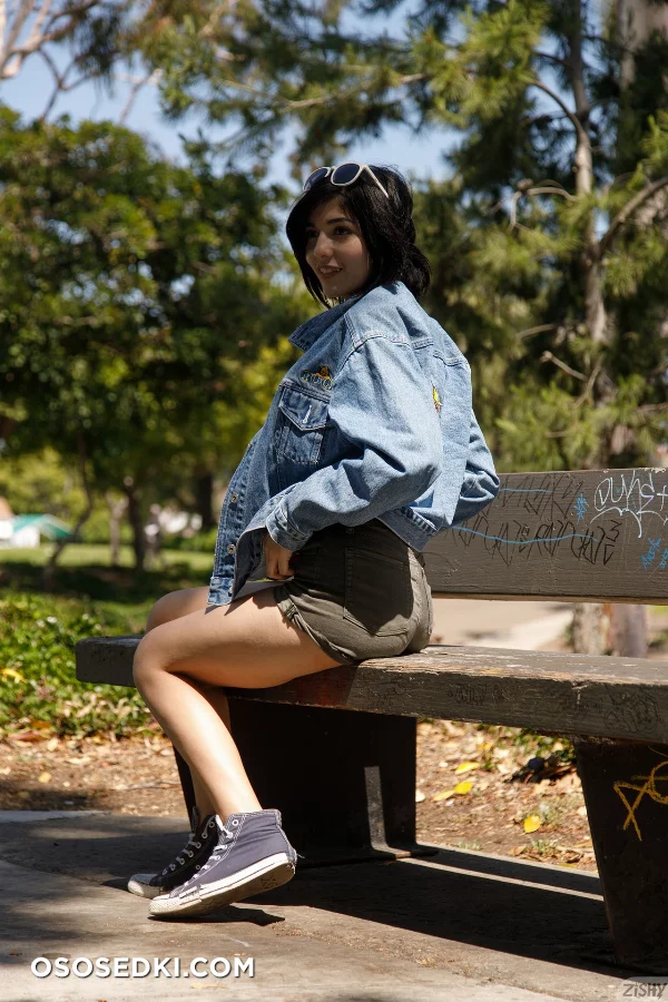 Camila Gomez Likes Pooh - Photo 61
