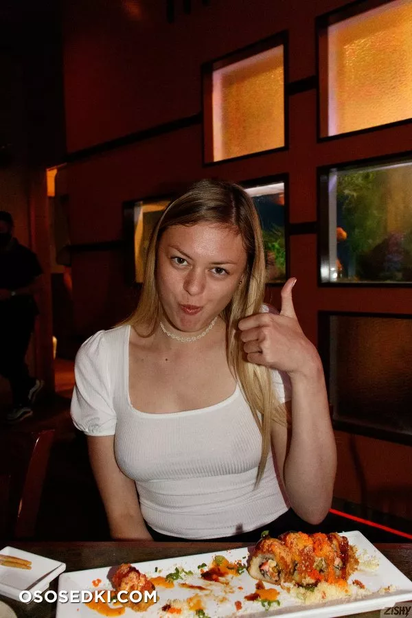Amber Moore Sushi Nights - Photo 24