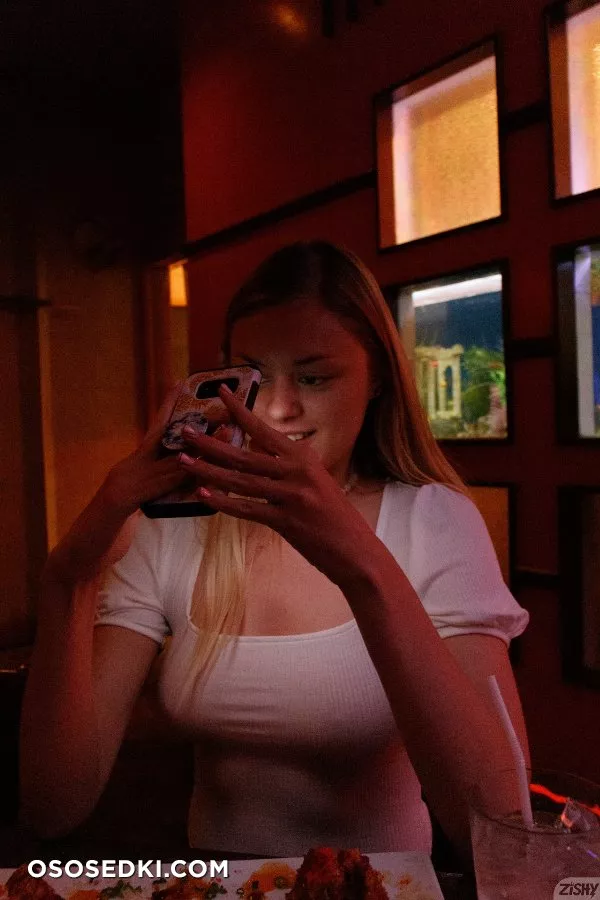 Amber Moore Sushi Nights - Photo 32
