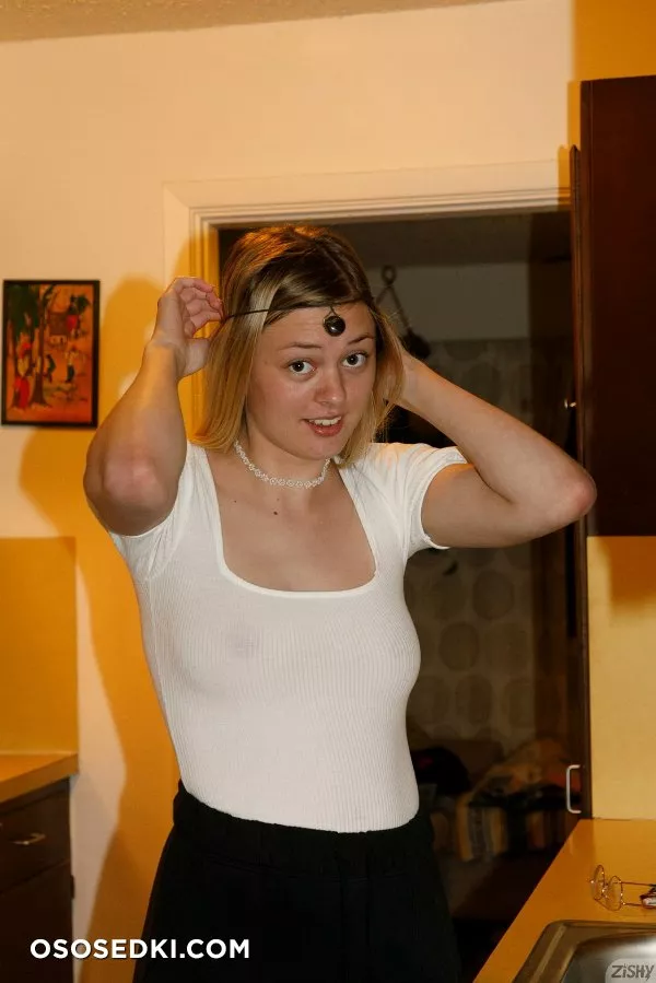 Amber Moore Sushi Nights - Photo 46
