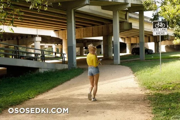 Sunny Radford In Pretty Pictures - Photo 55