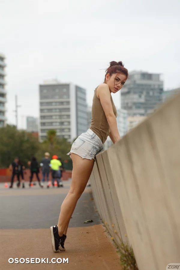 Madeline Escobar Barcelona Dreaming - Photo 1