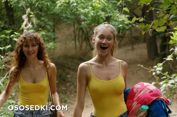 Moon and Suzie In Lemon Wedges 1 - Photo 7