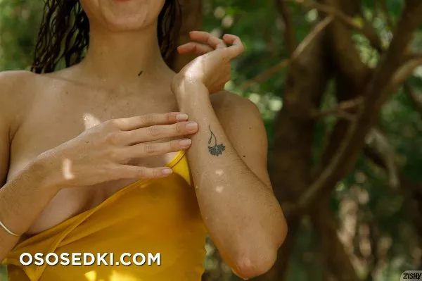Moon and Suzie Lemon Wedges 2 - Photo 10