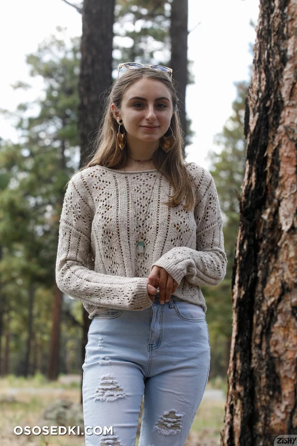 Penelope Kay Has Mountain Cardio - Photo 7
