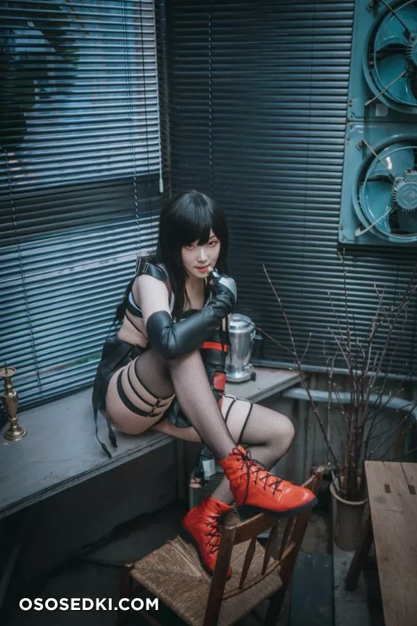 Bambi. Tifa Lockhart. Final Fantasy. Brassiere - Photo 11