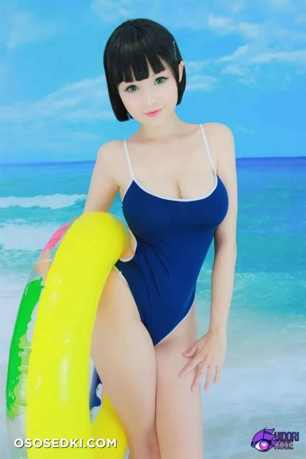 Hidori Rose. Kirigaya Suguha. Sword Art Online. Real. Beach - Photo 2