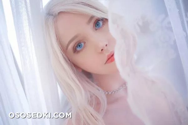 Saya the Fox. Pink Negligee - Photo 1