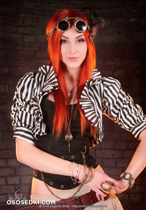 Sina Domino Collins - Photo 2