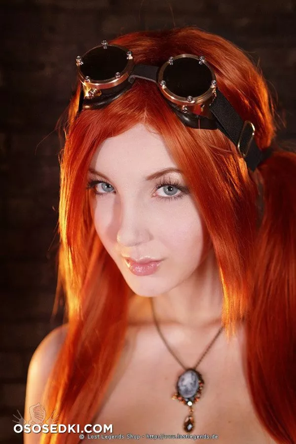 Sina Domino Collins - Photo 9