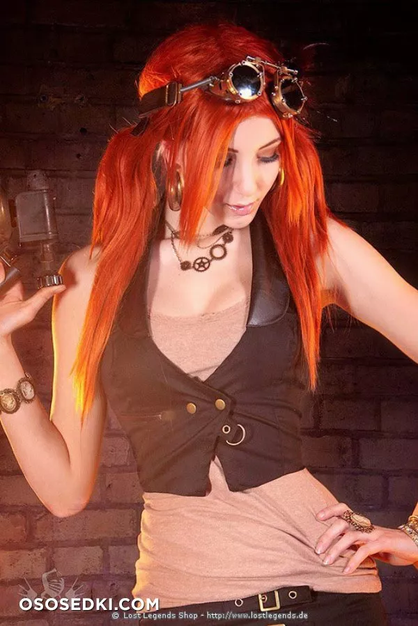 Sina Domino Collins - Photo 11