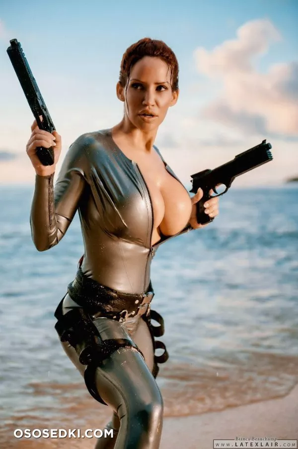 Bianca Beauchamp | Tomb Raider | Lara Croft - Photo 38