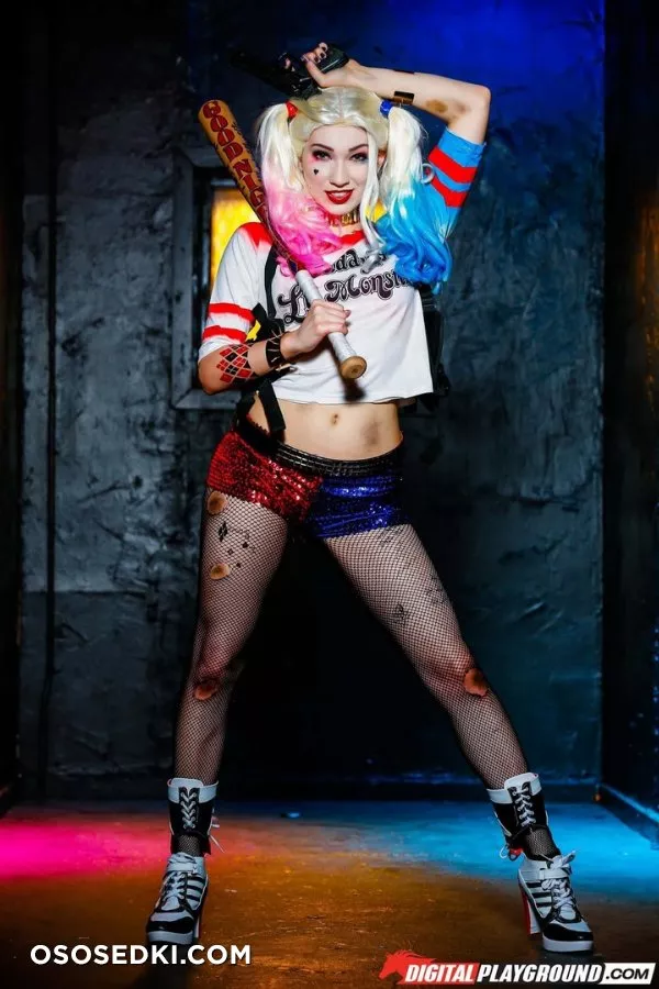 Aria Alexander | DC Comics | Harley Quinn - Photo 11