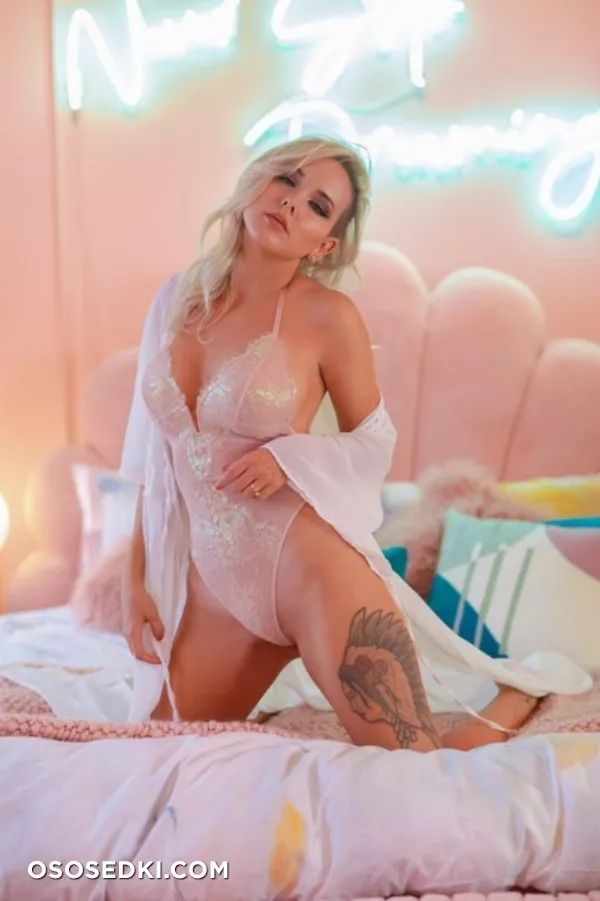 Darshelle Stevens - Photo 14