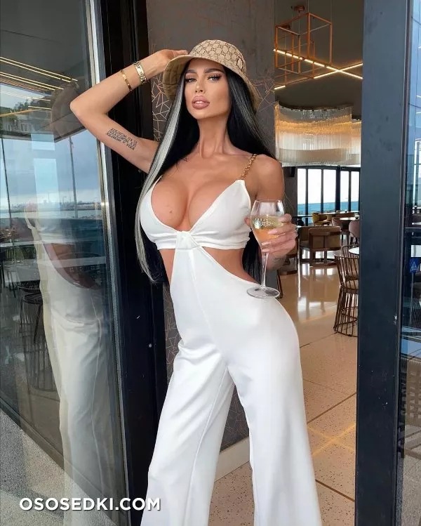Adina Tatiana - Photo 14