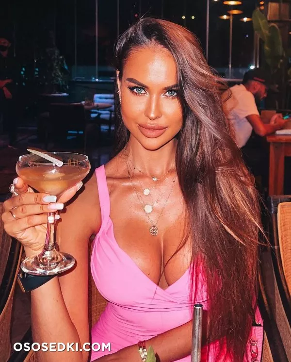 Anna Oohlala - Photo 74