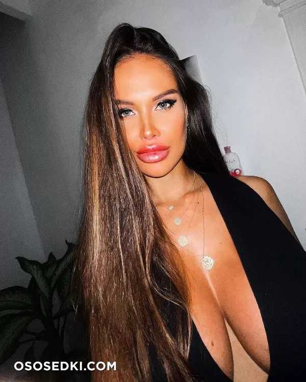 Anna Oohlala - Photo 222