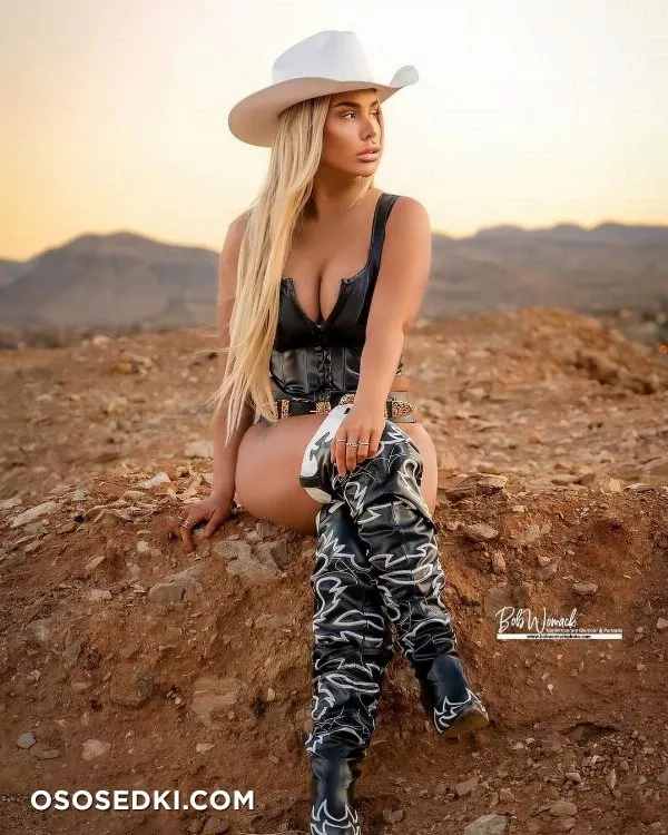 Mandy Evonne - Photo 45