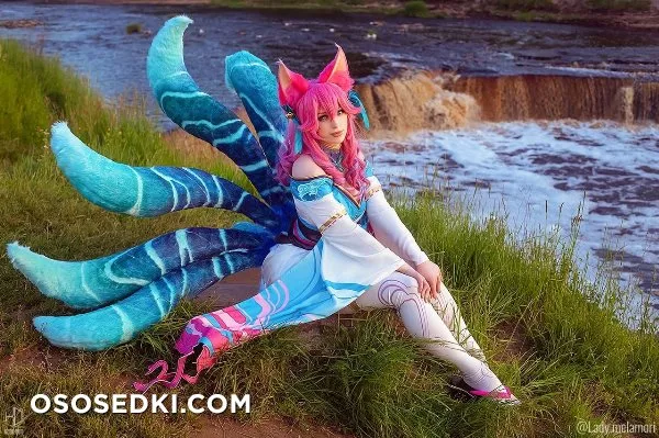 Ahri || League Of Legends - Photo 4