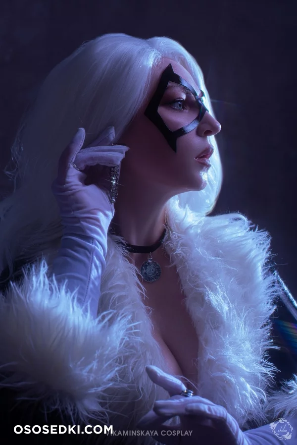 Black Cat - Photo 1