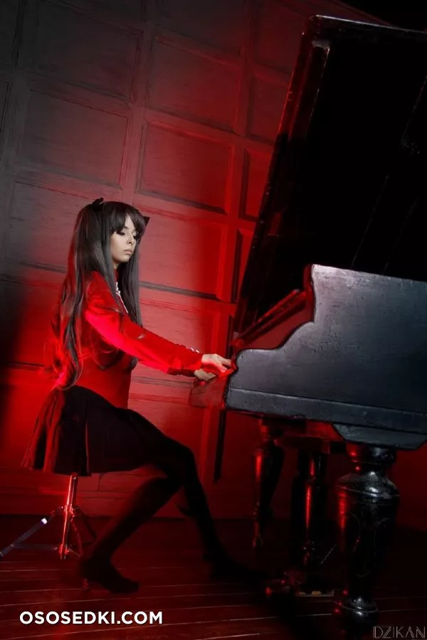 Helly Valentine (Disharmonica) - Photo 3
