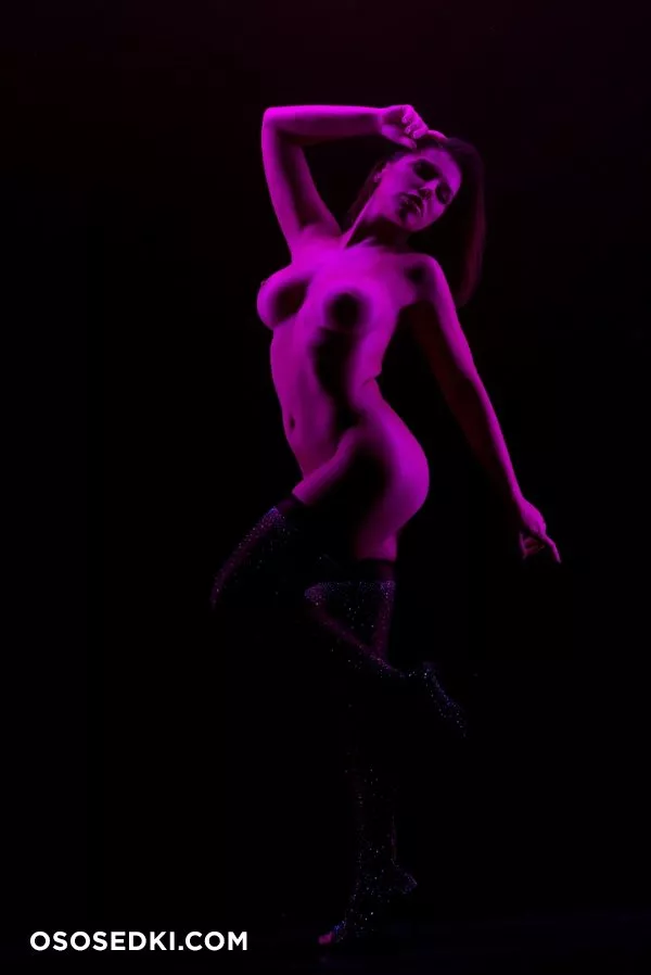 Adriana Chechik  - Photo 921