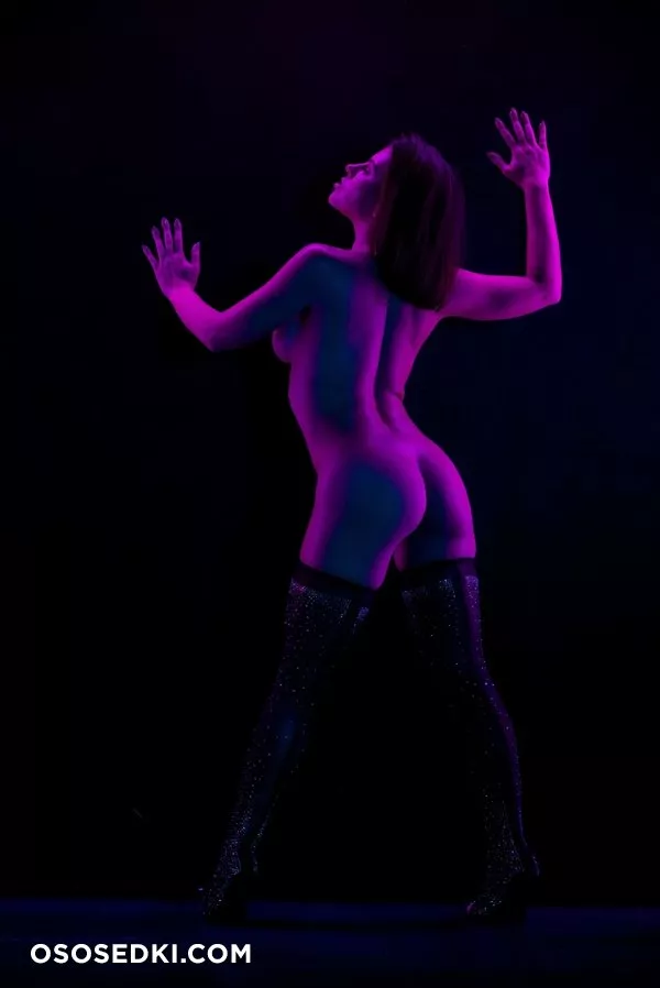 Adriana Chechik  - Photo 925