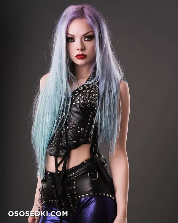 sophie storm - Photo 11