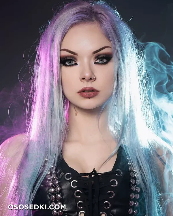 sophie storm - Photo 20