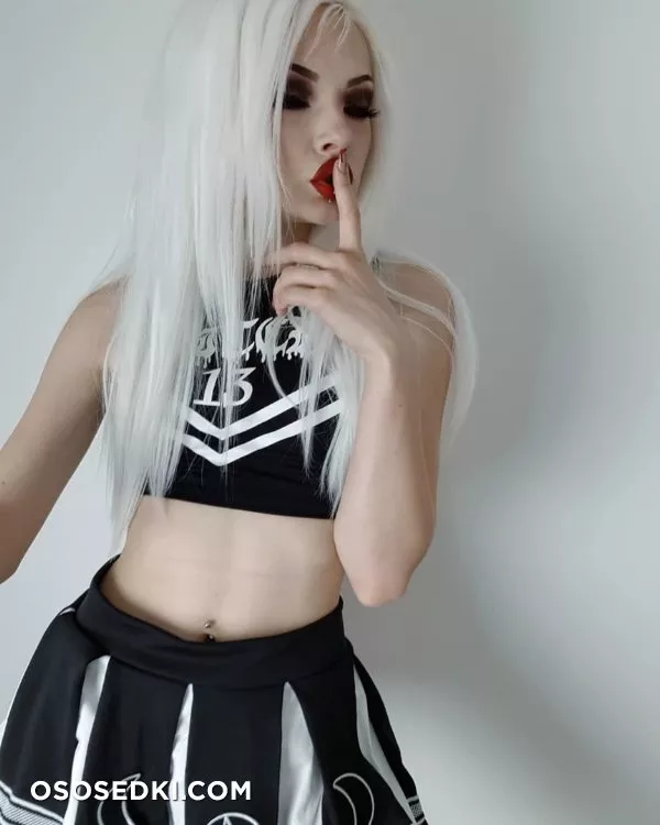sophie storm - Photo 38