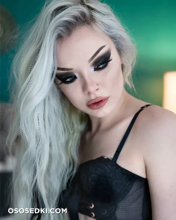 sophie storm - Photo 68