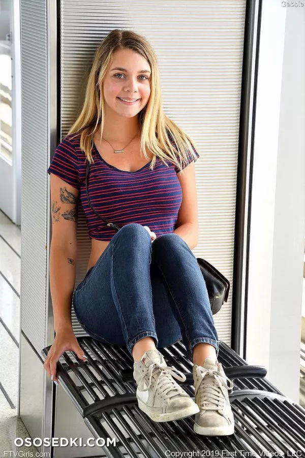Gabbie Carter ‘00  - Photo 9