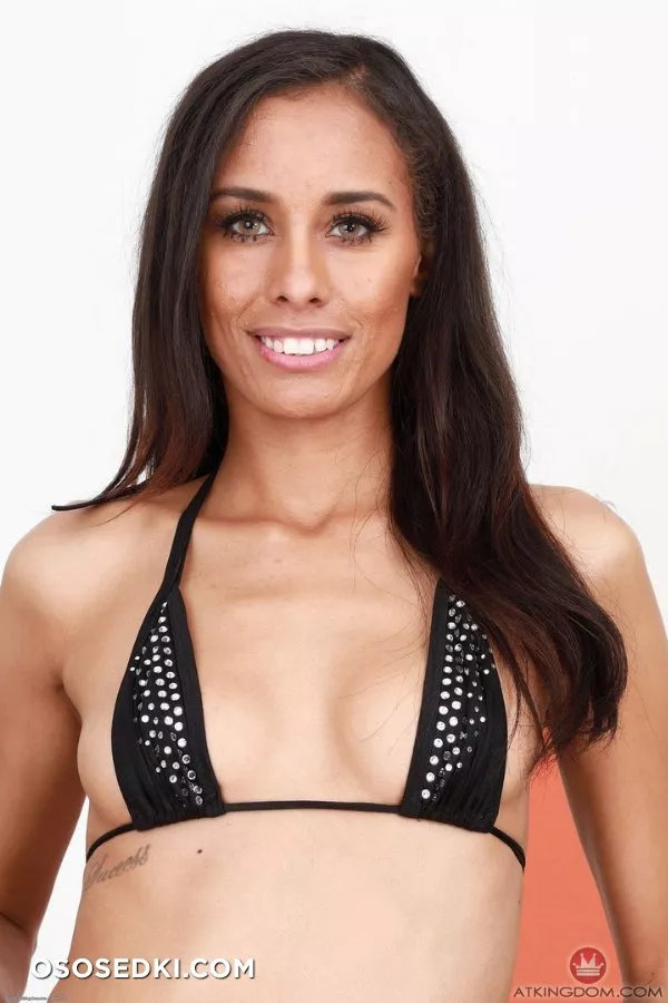 Kylie Le Beau - Photo 757