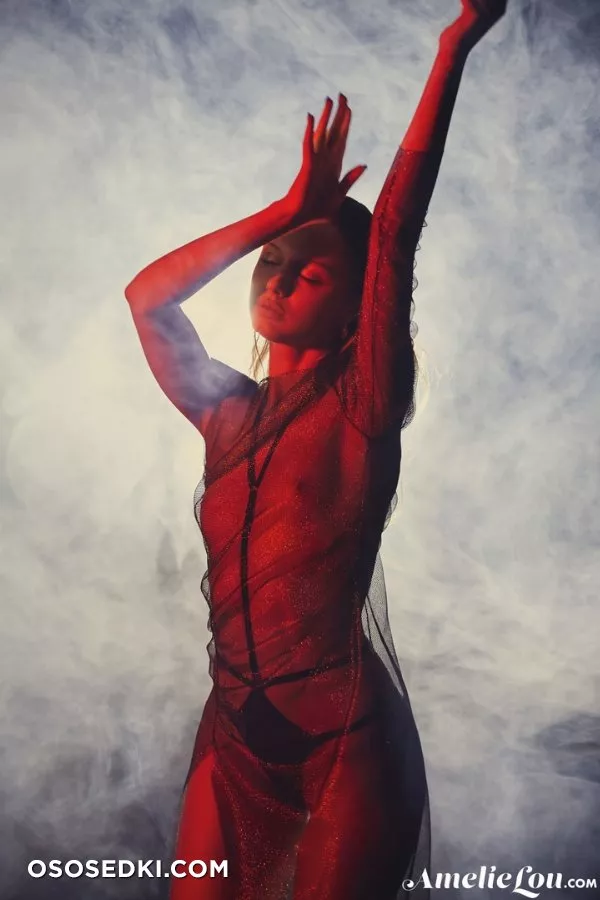 Amelie - Photo 684
