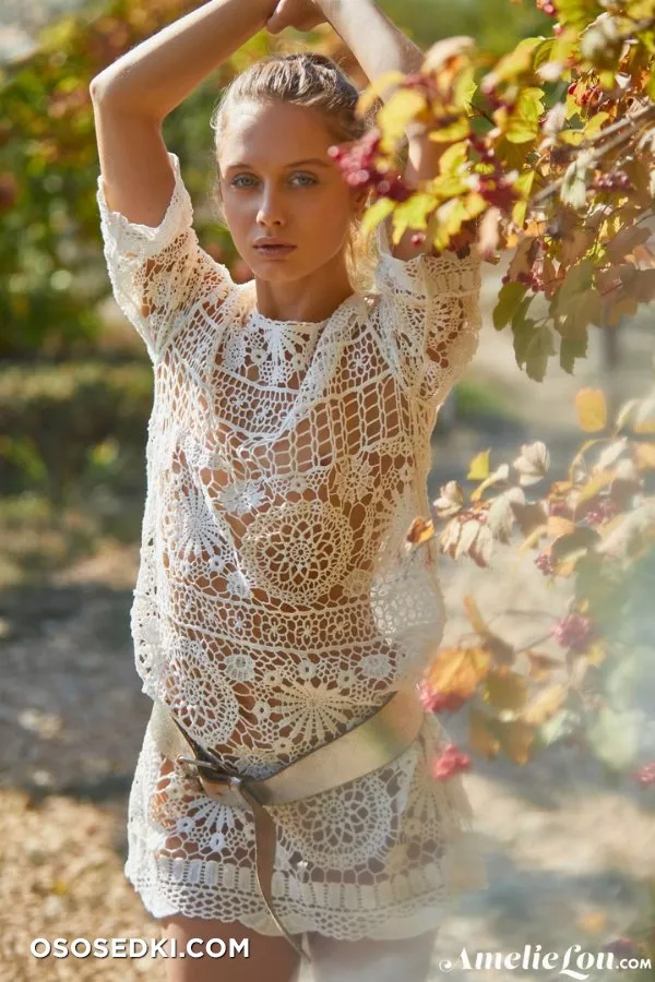 Amelie - Photo 784