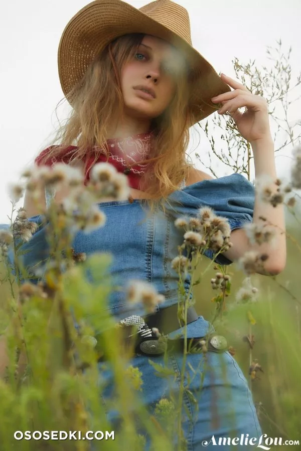 Amelie - Photo 961