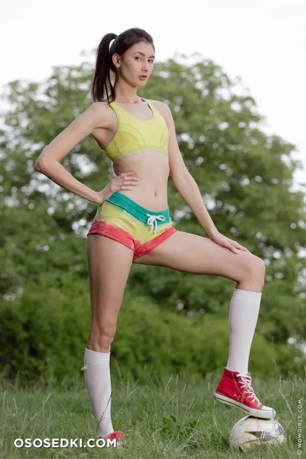 Bambi Joli - Photo 572