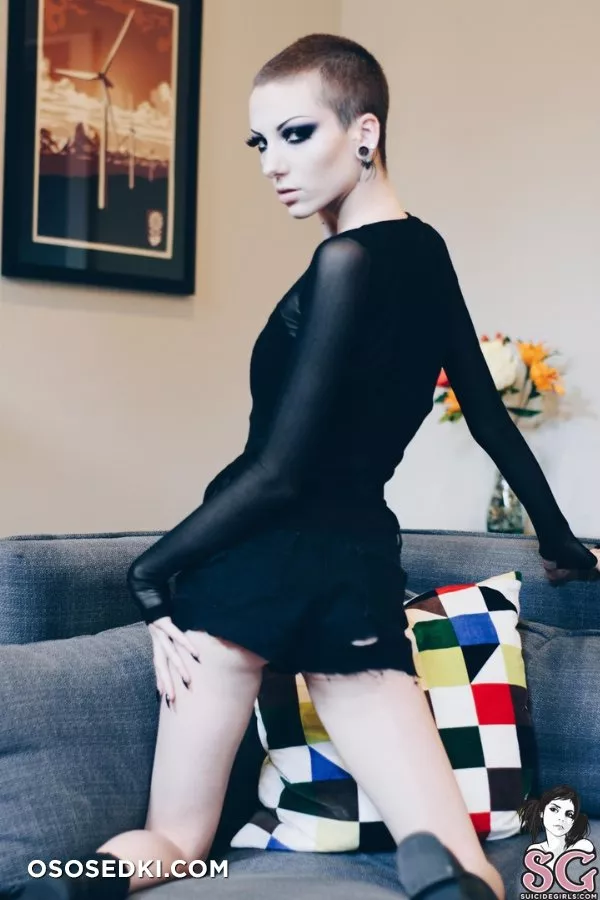 Kaeli - Photo 47