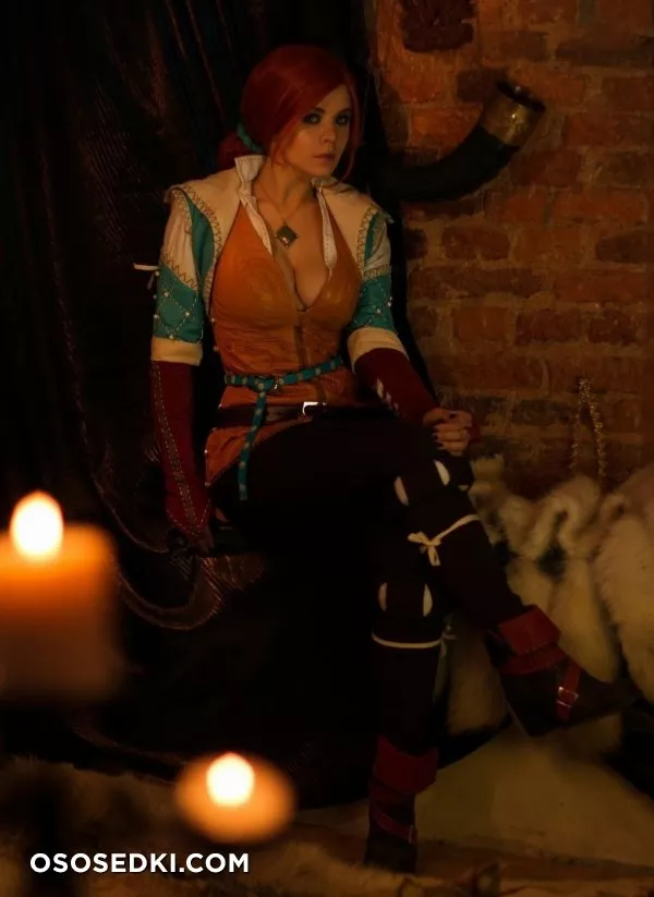 Asami Gate Cosplay - Photo 5
