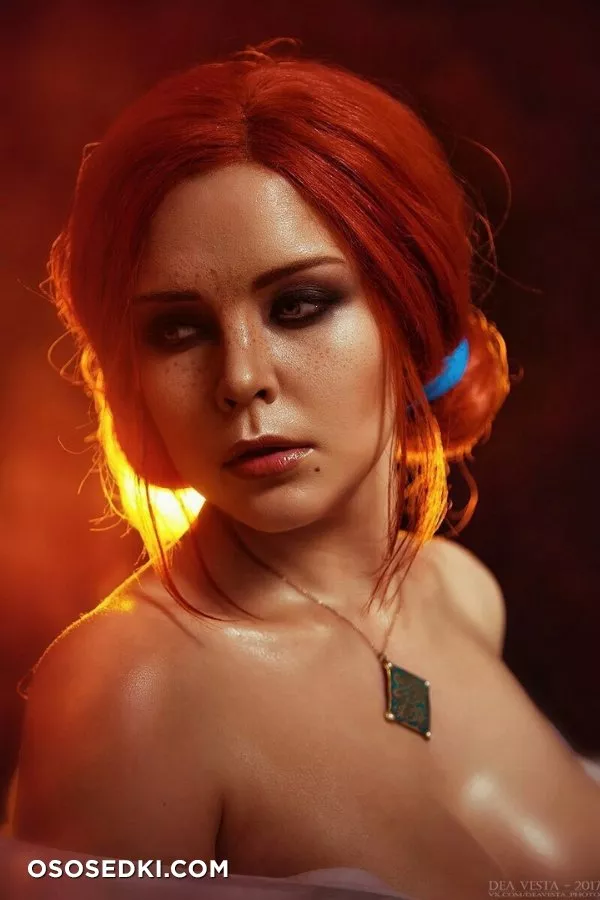 Asami Gate Cosplay - Photo 26