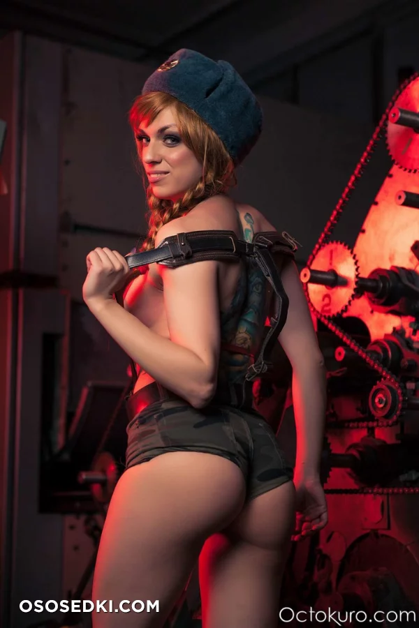 Octokuro - Red - Photo 17