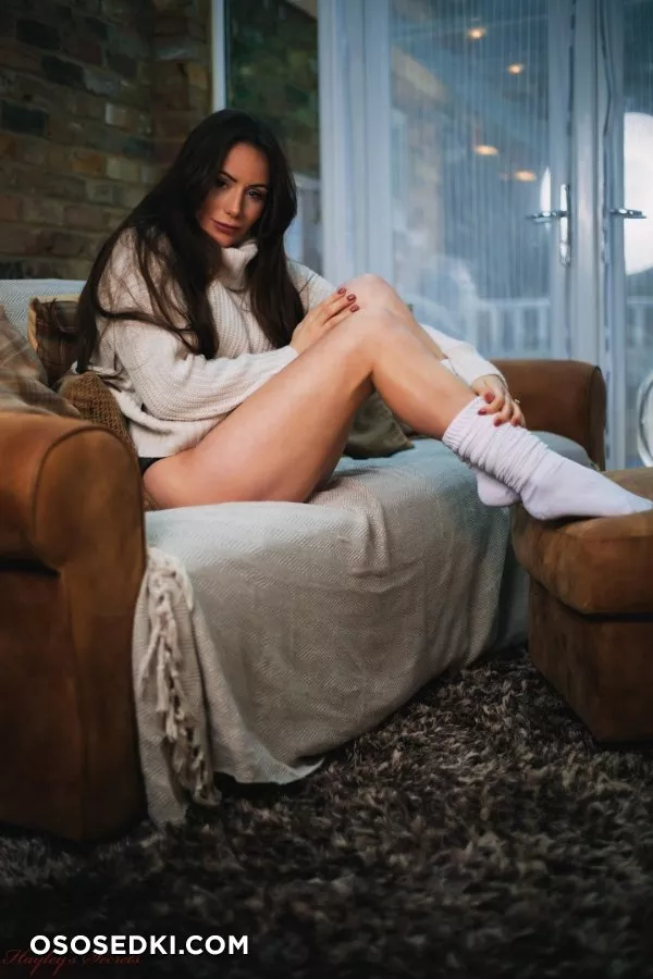 Laura Hollyman  - Photo 185