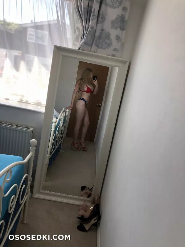 Charlie B - Set # 3943 - Photo 359