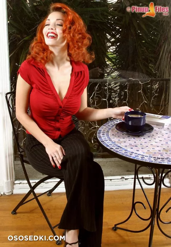 Danielle Riley - Photo 90
