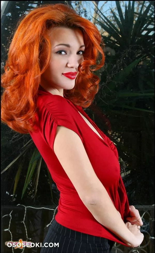 Danielle Riley - Photo 147