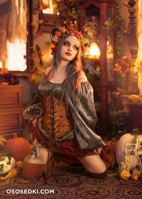 GENEVIEVE - Photo 47