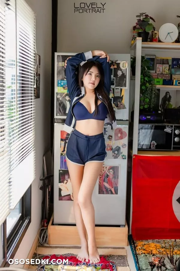 Strong - Photo 3