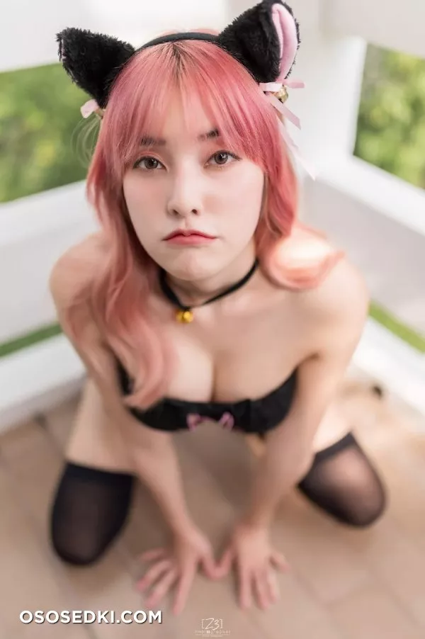 Yuki - Photo 15