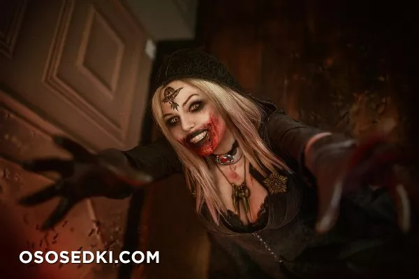 RESIDENT EVIL VILLAGE Lady Dimitrescu, Daniela  - Photo 20